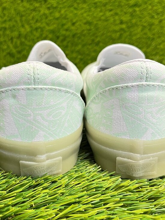 Vans Classic Slip-On Womens Size 6.5 Green Athletic Walking Skate Shoes Sneakers - Picture 6 of 10